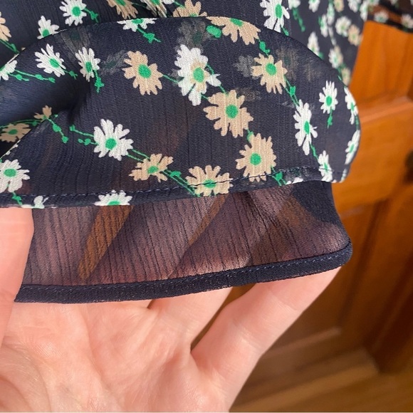 Tommy Hilfiger Navy Floral Lightweight Blouse with Ruffled Neckline and Buttons - Picture 9 of 10